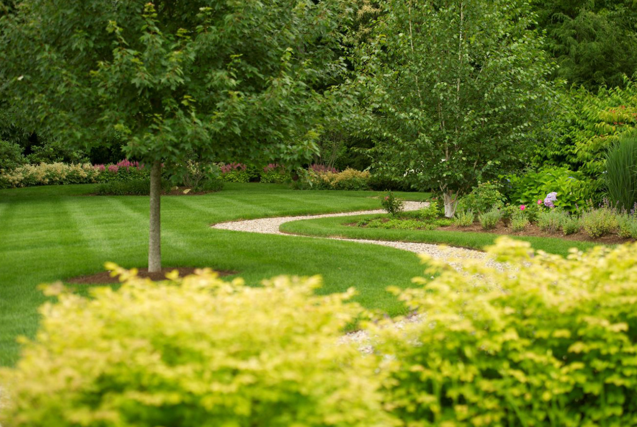 The LaurelRock Company - Residential Landscaping in CT - Green Farms - Pathway